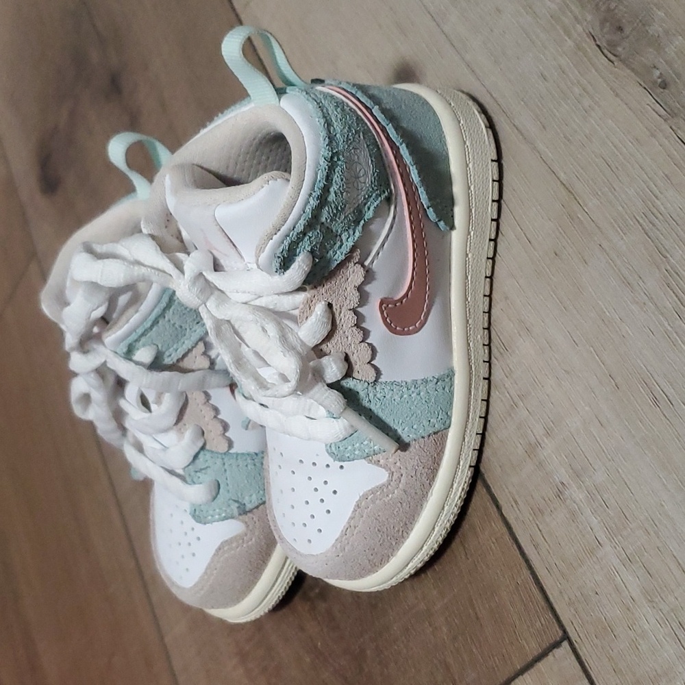 Toddler air jordans